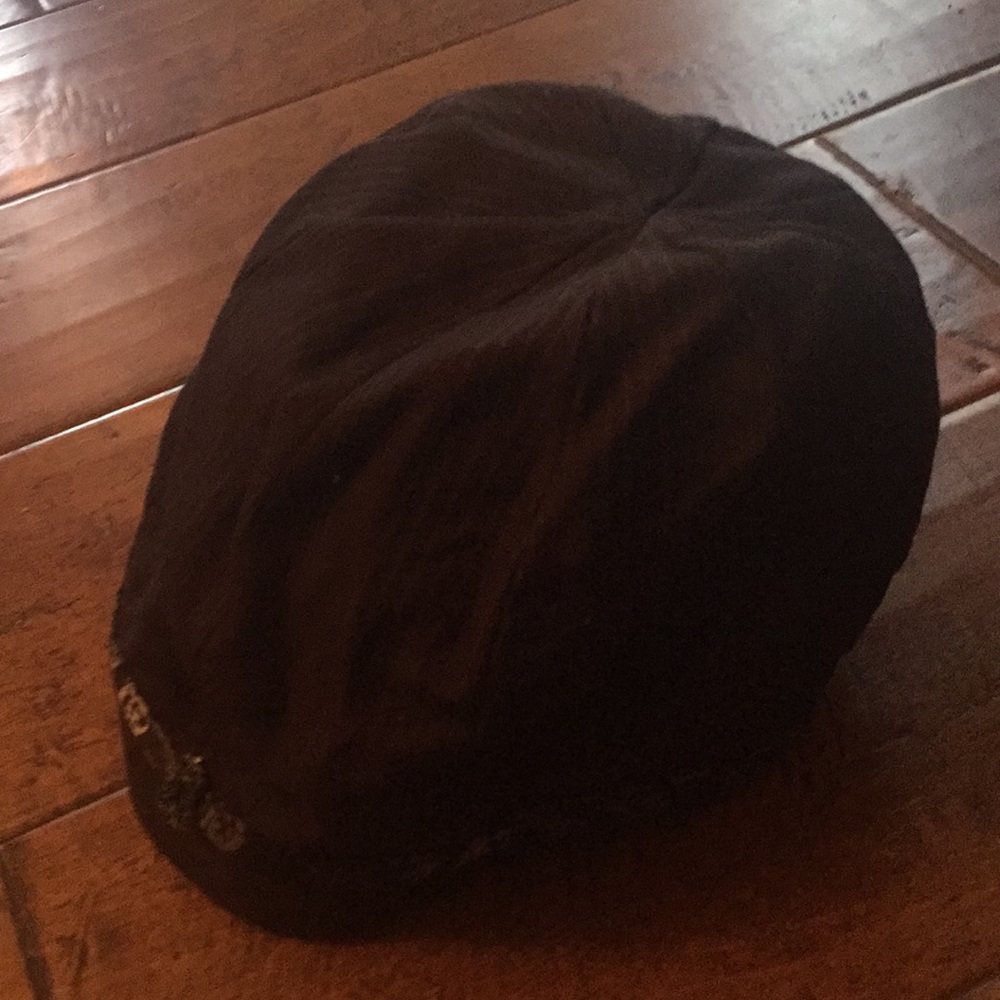 Goorin Brothers- pin striped women’s cap